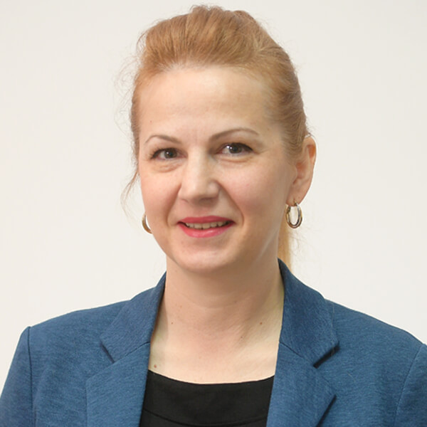 nina stojanovic